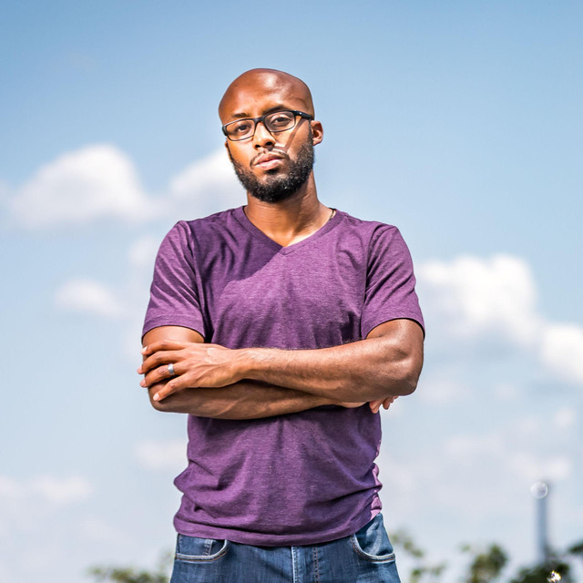 Chrys Jones - Official Artist Photo