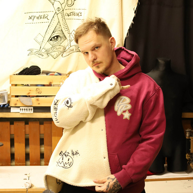 'Láska a hejt' cover art