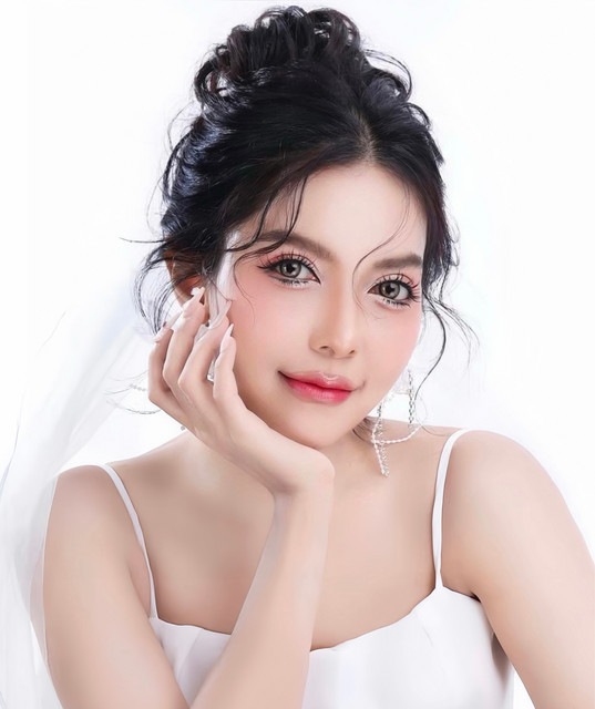Yadanar My - Official Artist Photo