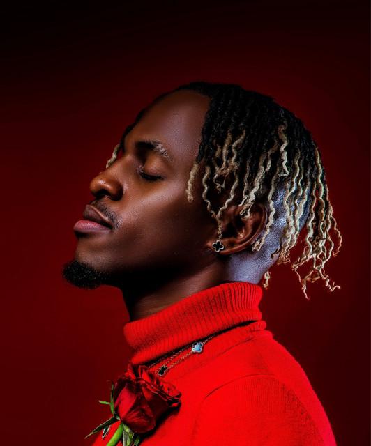 Iyanii - Official Artist Photo