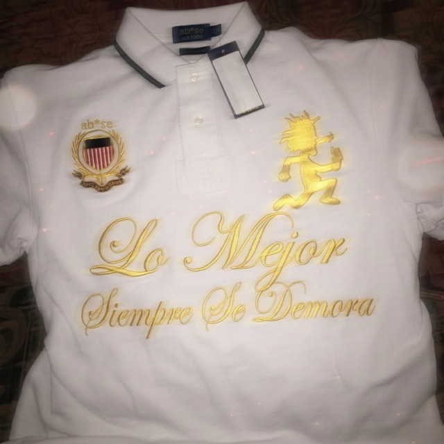 'lo mejor siempre SE DEMORA' cover art