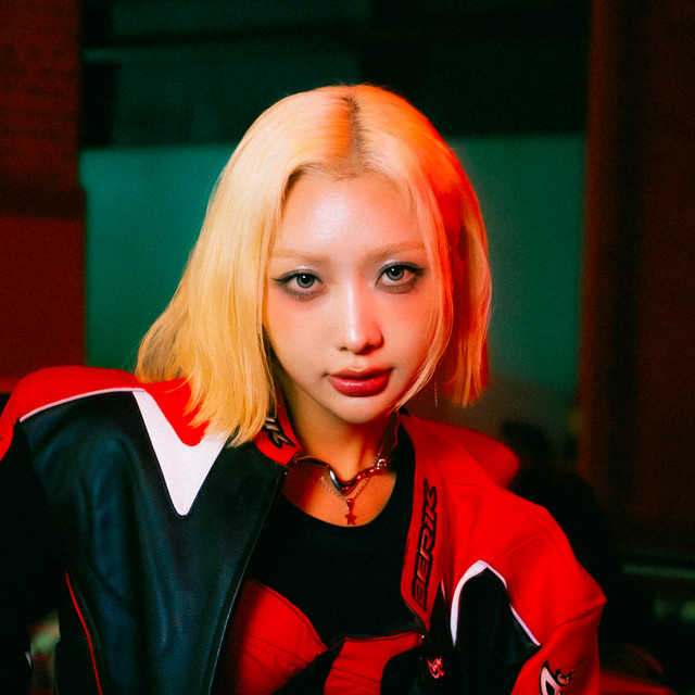 MELONii - Official Artist Photo