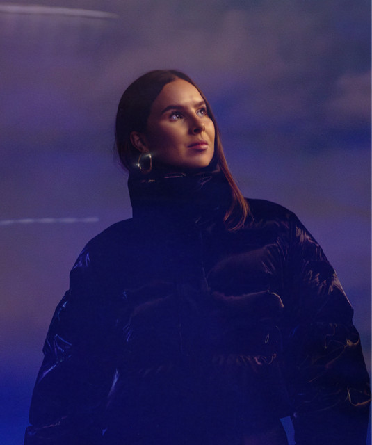 Emél - Official Artist Photo