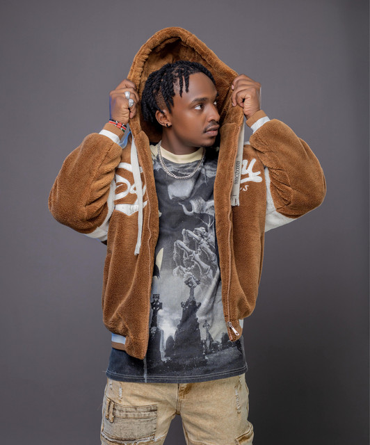 Tipsy Gee - Official Artist Photo