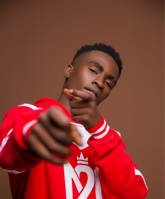 Gody Tennor - Official Artist Photo