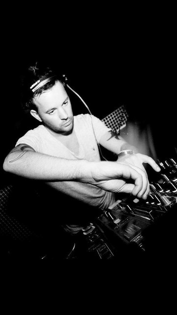 Steve Smart - Official Artist Photo