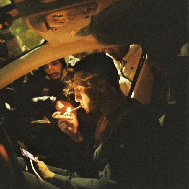 'Qué Pasa?' cover art