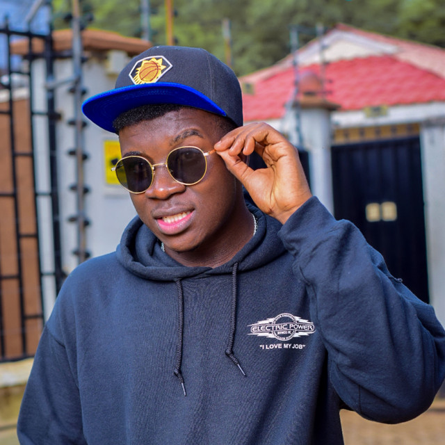 'Nipe Chupa (Live)' cover art