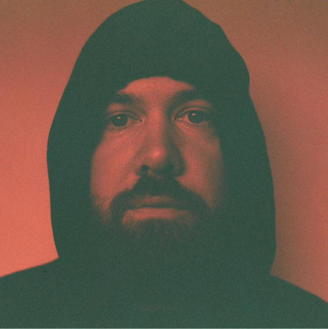 ILLAMAN - Official Artist Photo