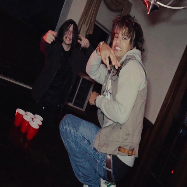 'Saka (feat. Deevs)' cover art