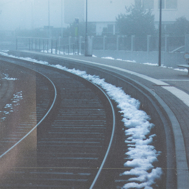 'I'm waiting for the snowman' cover art