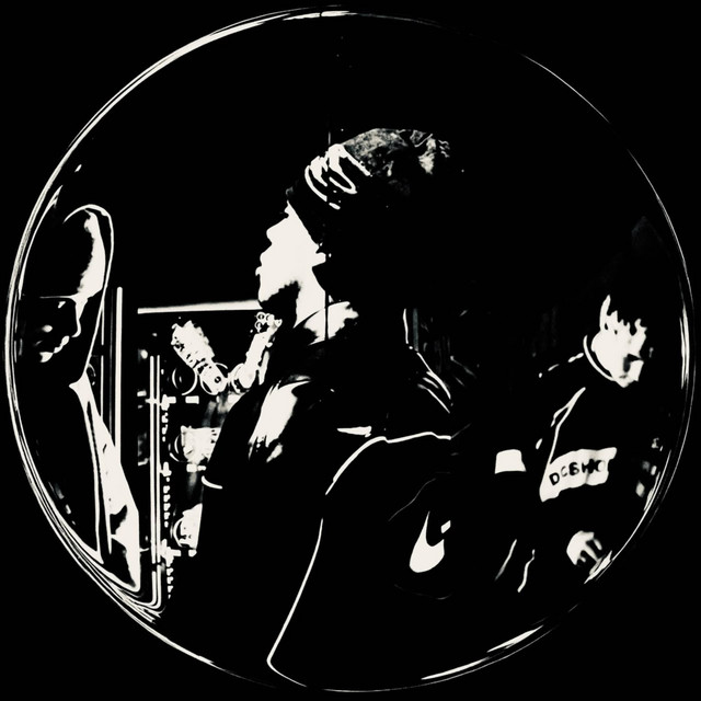 'SOBREPIENSO' cover art