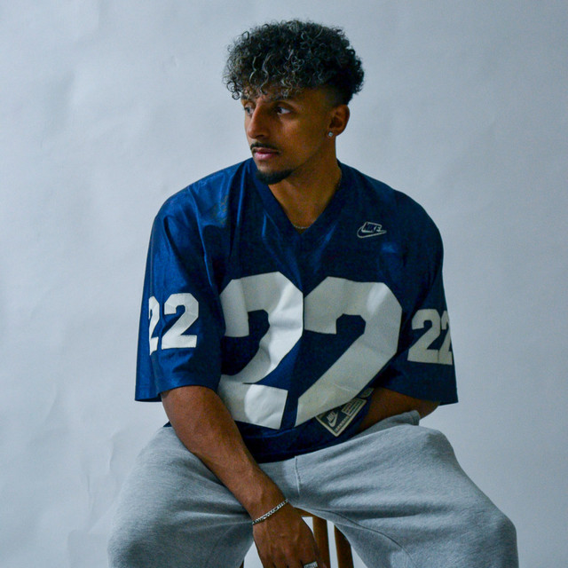 M VZN - Official Artist Photo