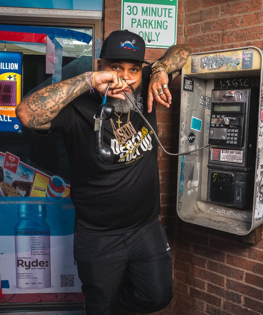 Asun Eastwood - Official Artist Photo