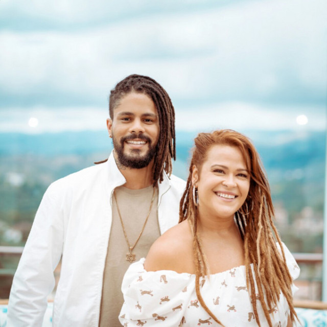 Viegas - Official Artist Photo
