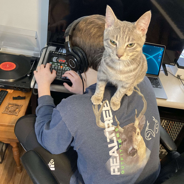 ROBO2K - Official Artist Photo