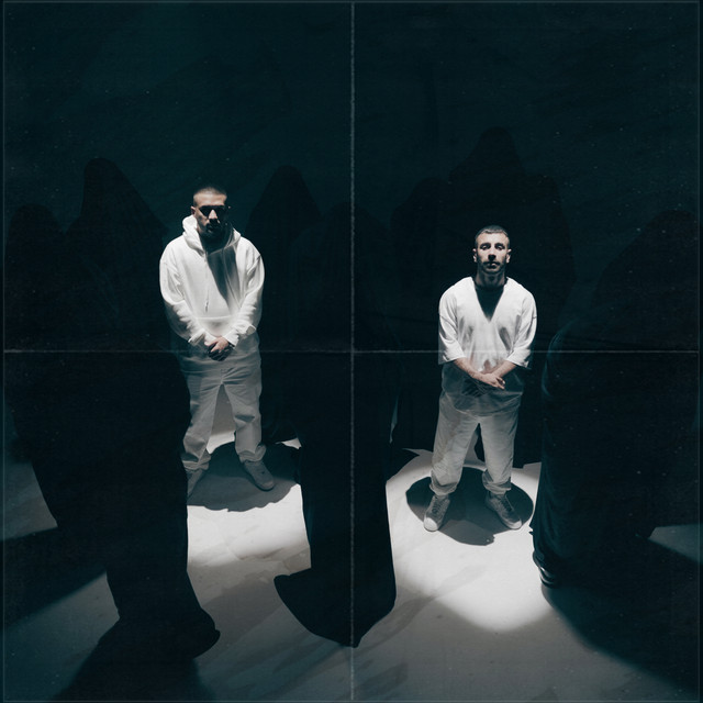 'İsyanım Var' cover art
