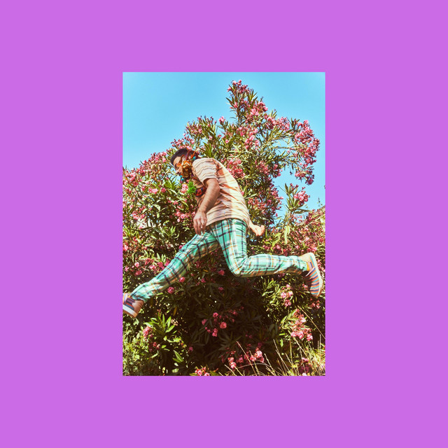 'Stranger (Moonrun & Bobbing Remix)' cover art