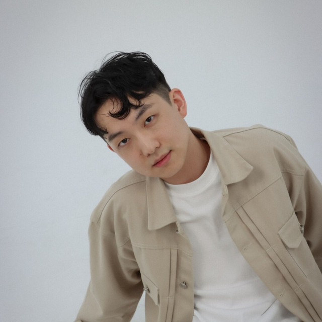 SIM2 - Official Artist Photo