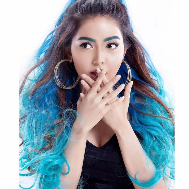 Mi Sandi - Official Artist Photo