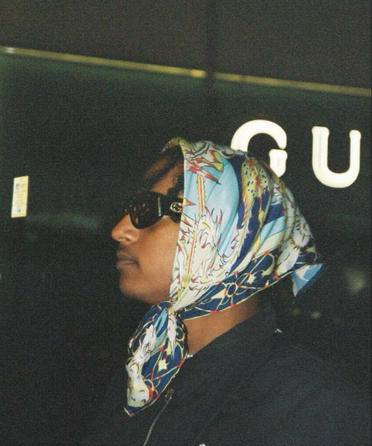 YUNGALVARA - Official Artist Photo