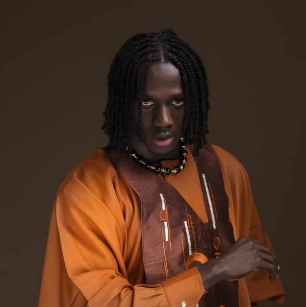 ALDIVAZ - Official Artist Photo