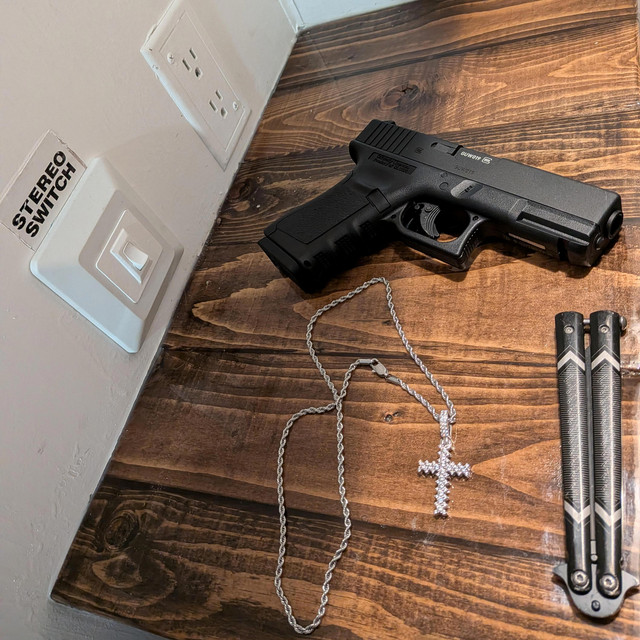 'BB Glock 19' cover art