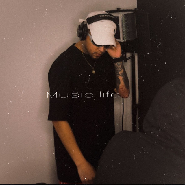 Jossiell - Official Artist Photo