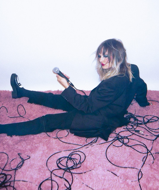 Jackie Hayes - Official Artist Photo
