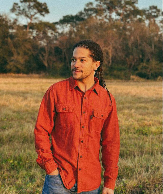 Antonio Fernandez - Official Artist Photo