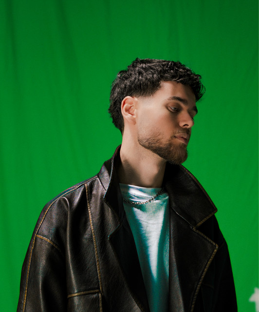 ERVIS - Official Artist Photo