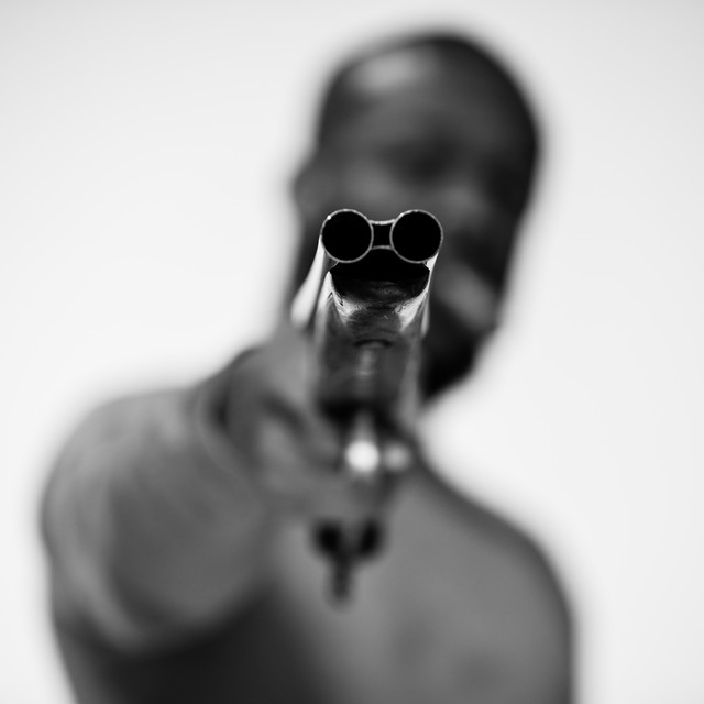 'Plus belle la vie, plus belle la mort' cover art