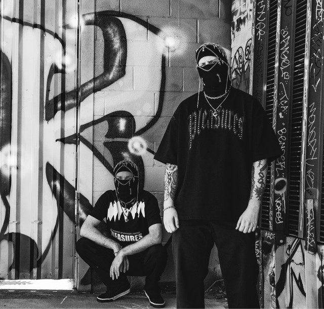 SMOKIN POTIONS - Official Artist Photo