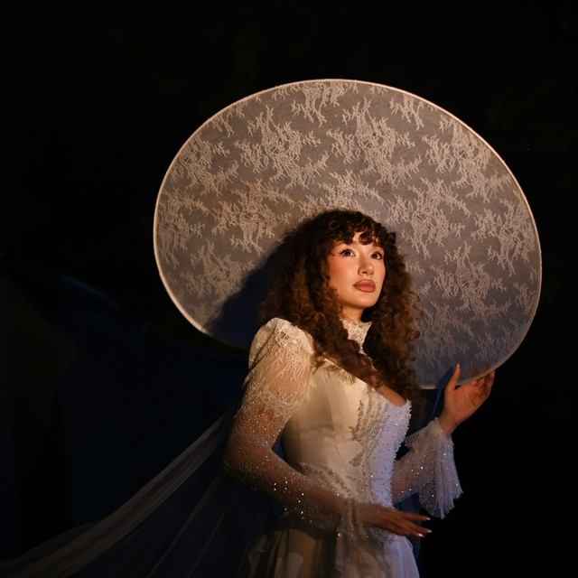 Mela Bedel - Official Artist Photo