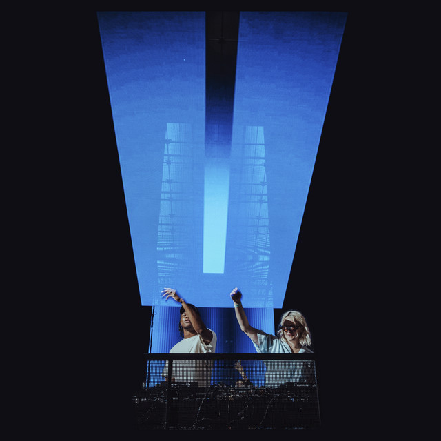 'LIVE-O (HAAi remix)' cover art