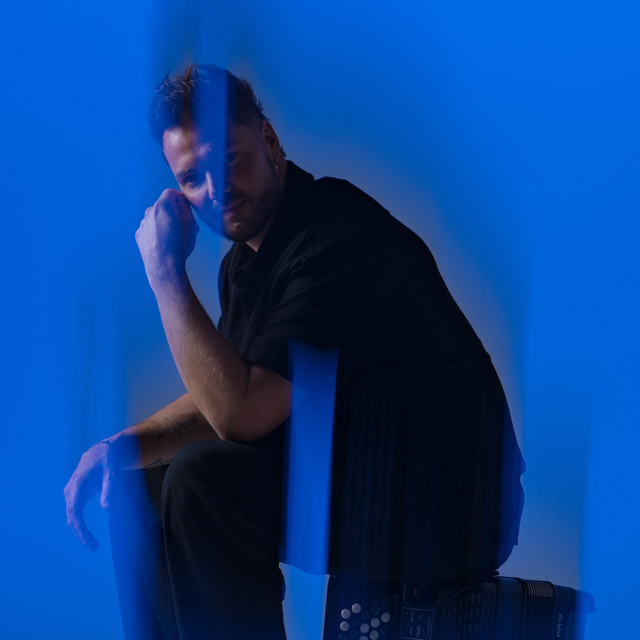 Mika V - Official Artist Photo