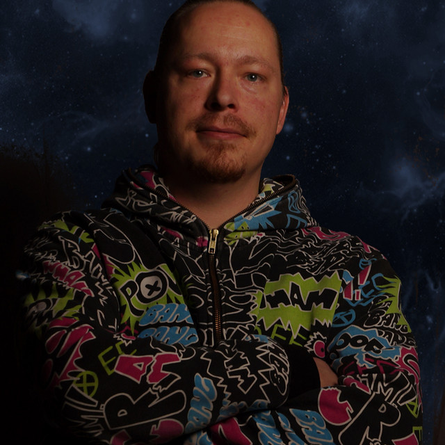 Gijs De Mik - Official Artist Photo