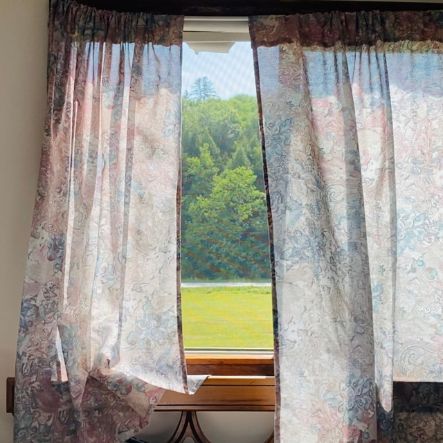 'curtain breeze' cover art