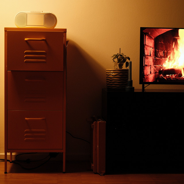 'Kamin' cover art