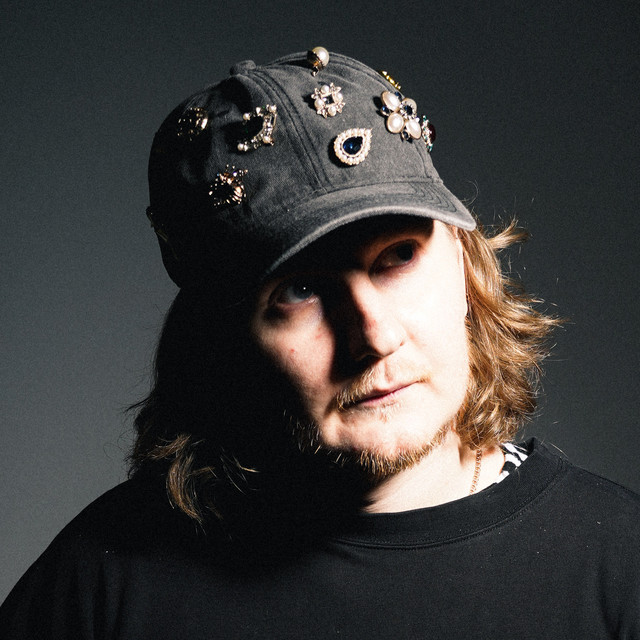 Lørean - Official Artist Photo