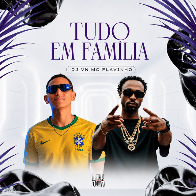 'Tudo em Família' cover art