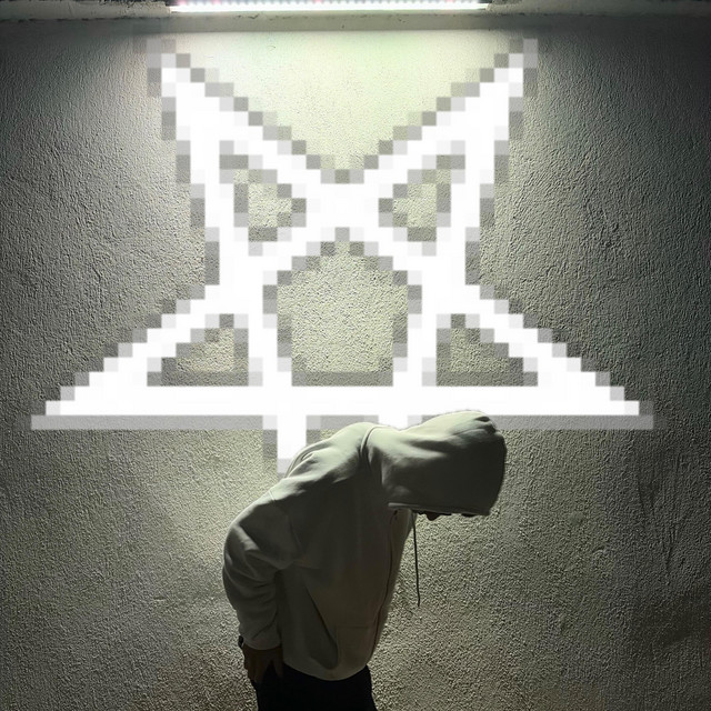 'S8NBODYPIERCING' cover art