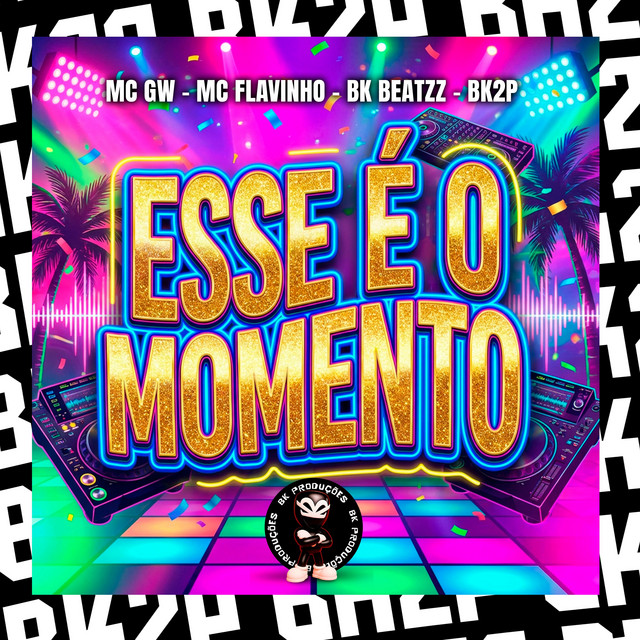 'ESSE É O MOMENTO' cover art
