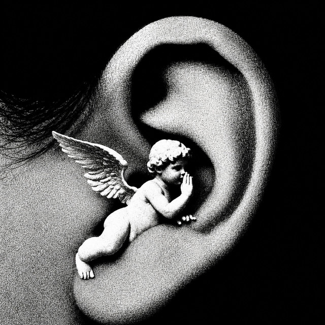 'Czy Vault' cover art