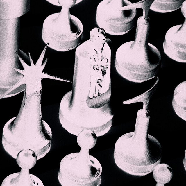 'Fire Away (feat. Slayyyter) (Frost Children Remix)' cover art