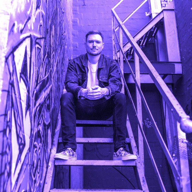 Finnuh - Official Artist Photo